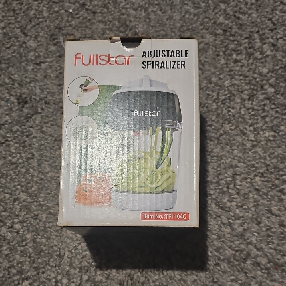 Adjustable Spiralizer - Black and White